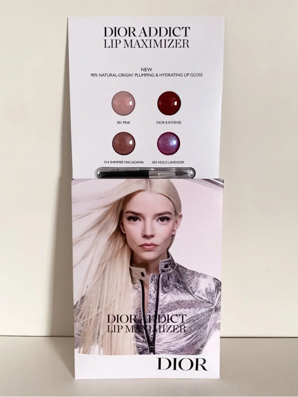 Hold Dior plumping lip gloss kit